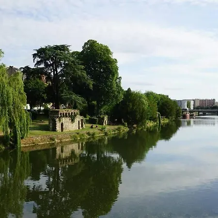 Le Joli'mans, Refait A Neuf, Entierement Equipe, Pour 2 Personnes, Proche Quartier Historique Et Centre Appartement