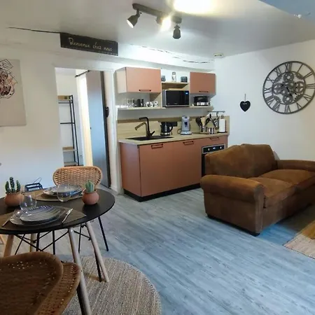 Appartement Le Joli'mans, Refait A Neuf, Entierement Equipe, Pour 2 Personnes, Proche Quartier Historique Et Centre *