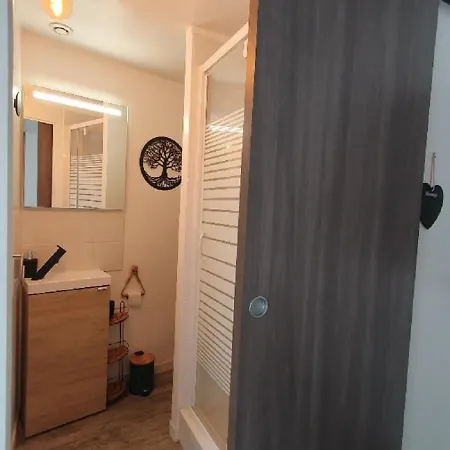 Apartment Le Joli'mans, Refait A Neuf, Entierement Equipe, Pour 2 Personnes, Proche Quartier Historique Et Centre *