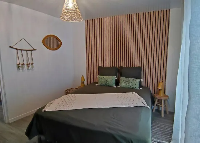 Le Joli'mans, Refait A Neuf, Entierement Equipe, Pour 2 Personnes, Proche Quartier Historique Et Centre Appartement Le Mans