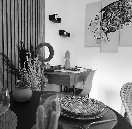 Le Joli'mans, Refait A Neuf, Entierement Equipe, Pour 2 Personnes, Proche Quartier Historique Et Centre Le Mans